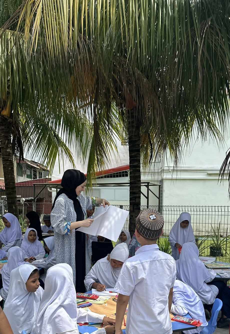 Art Therapy Program for Refugee Children in Malaysia by Tuba Ahsan